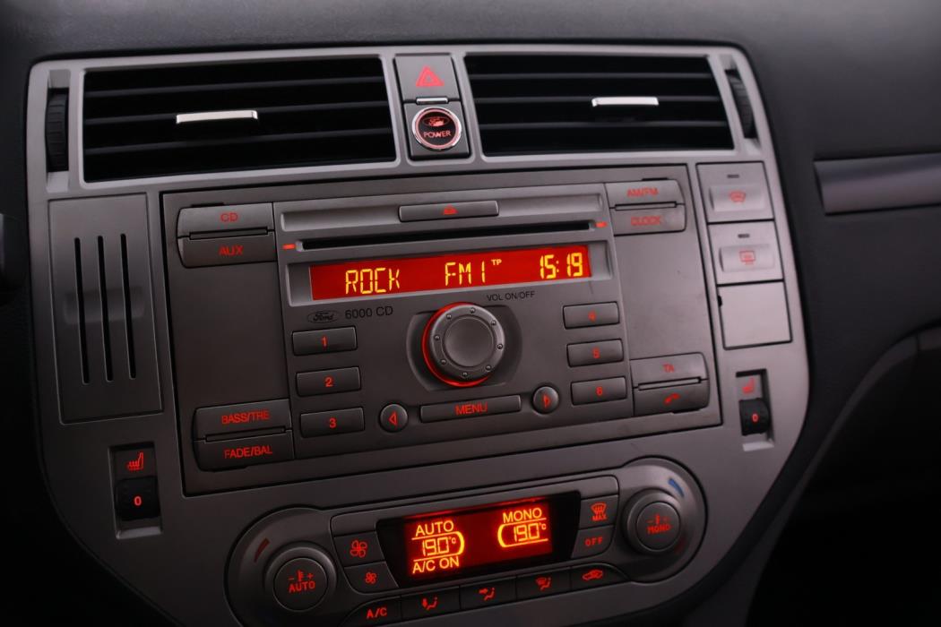 FORD Kuga 2012
