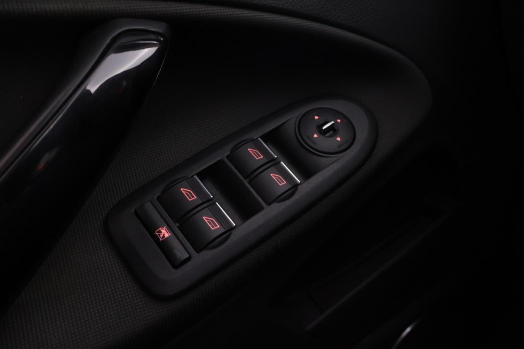 FORD Kuga 2012
