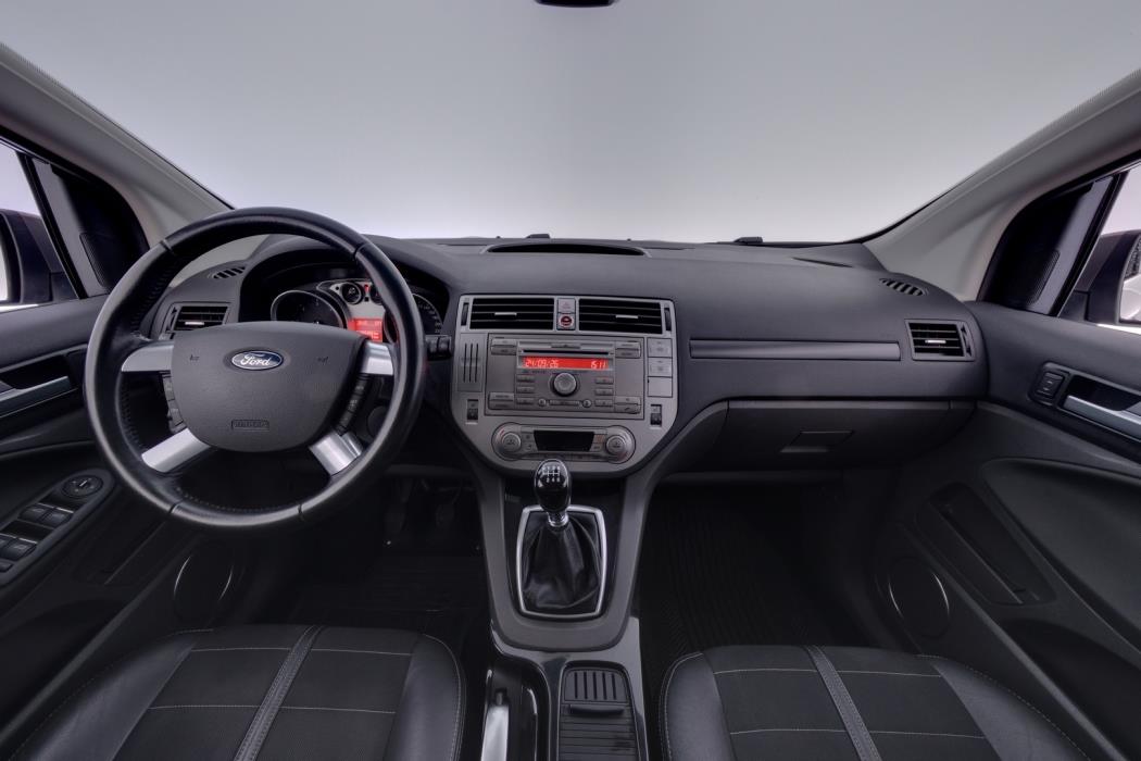 FORD Kuga 2012