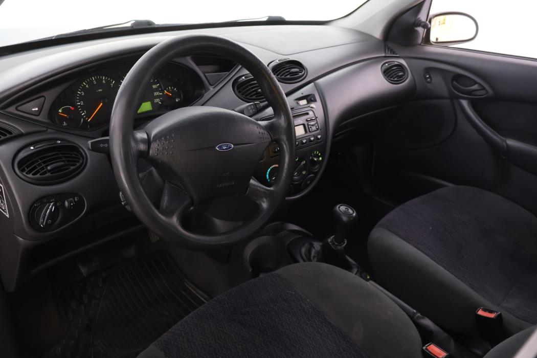 FORD Focus 2000