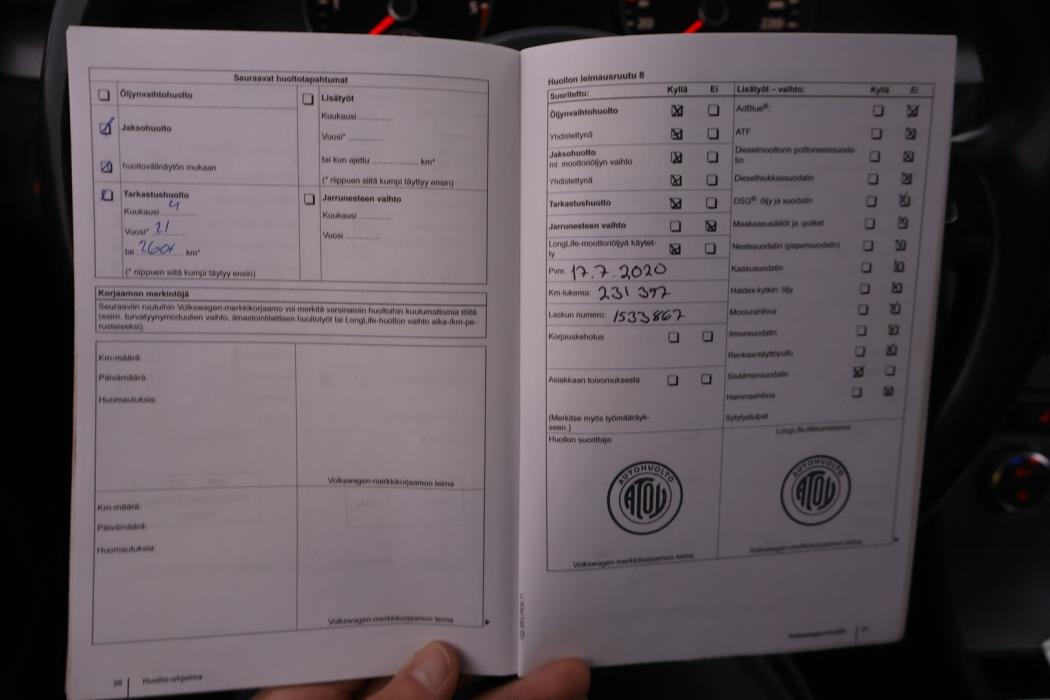VOLKSWAGEN Passat 2012