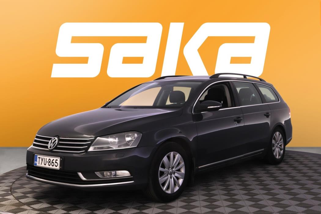 VOLKSWAGEN Passat 2012