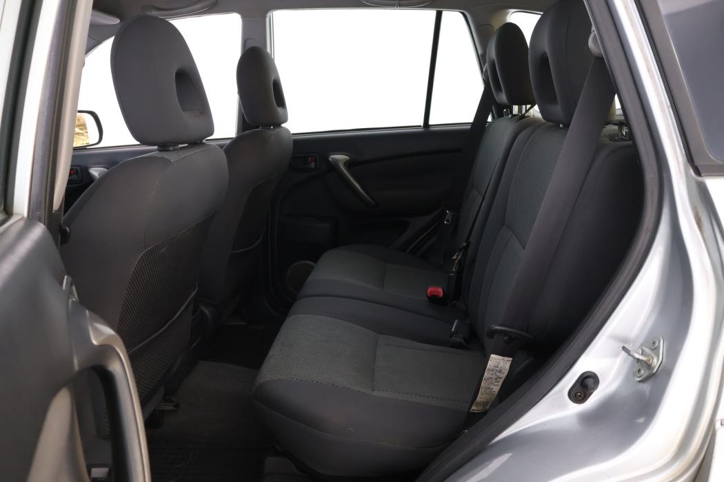 TOYOTA RAV4 2003