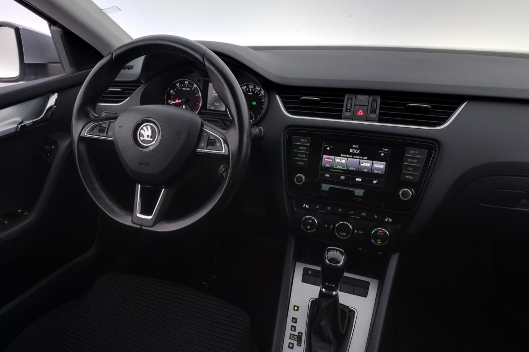 SKODA Octavia 2014