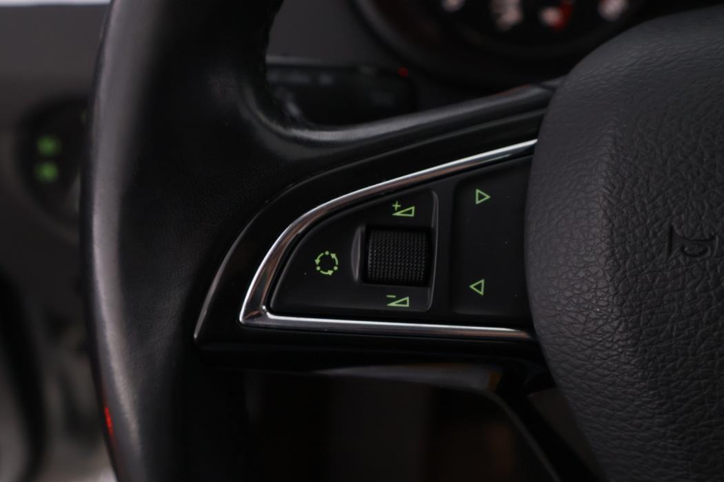SKODA Octavia 2014