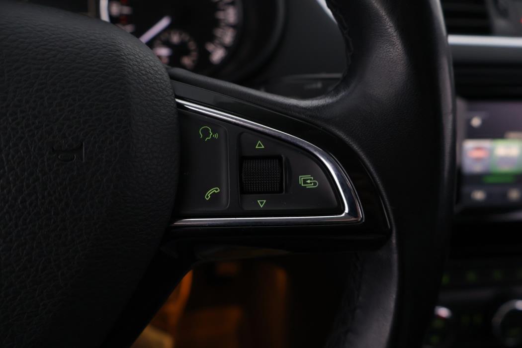 SKODA Octavia 2014