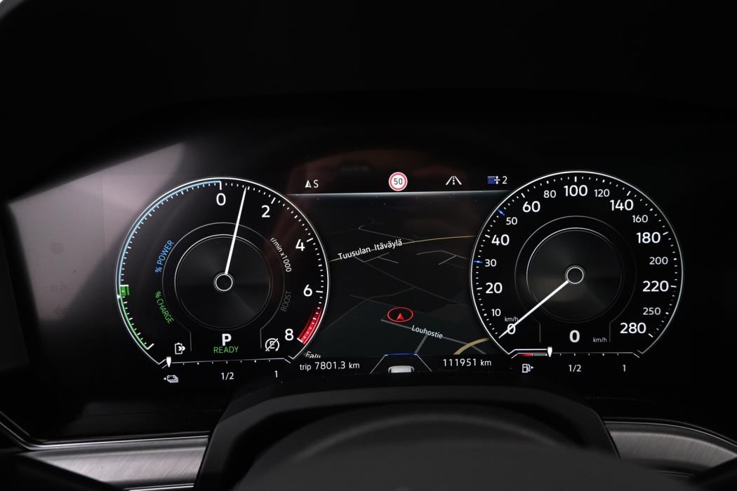 VOLKSWAGEN Touareg 2023