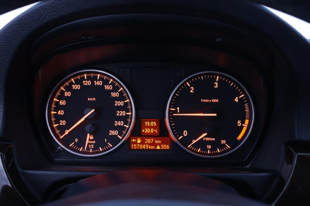 BMW 320 2009