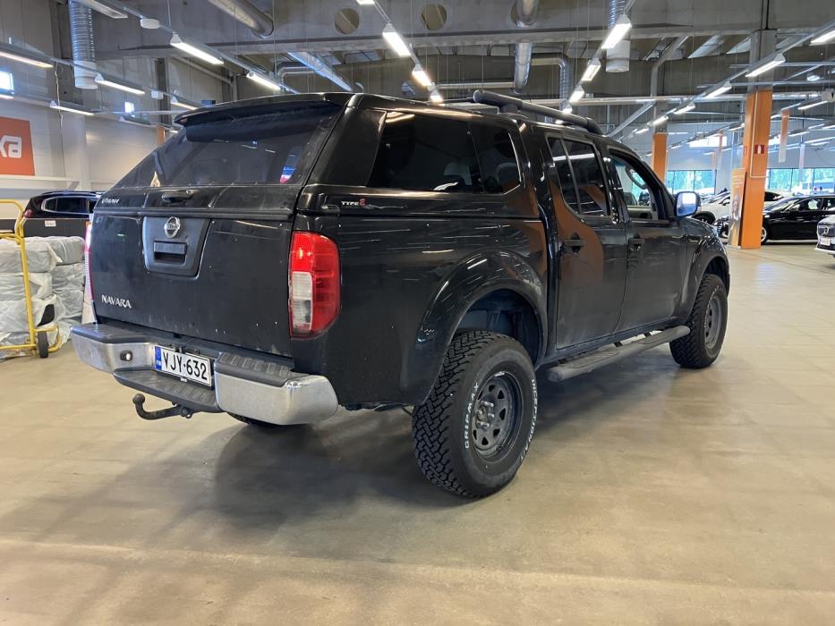 NISSAN Navara 2009