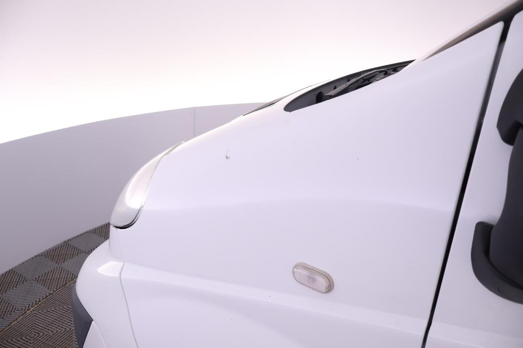 NISSAN Primastar 2011