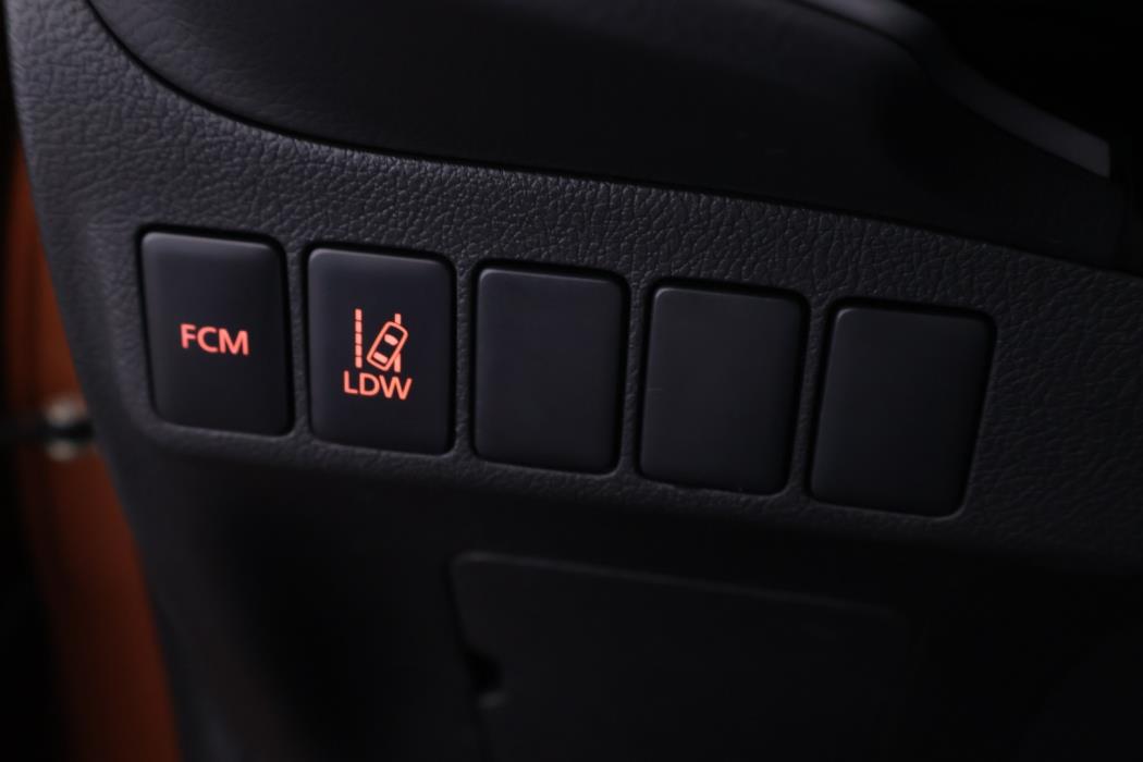 MITSUBISHI Outlander 2014