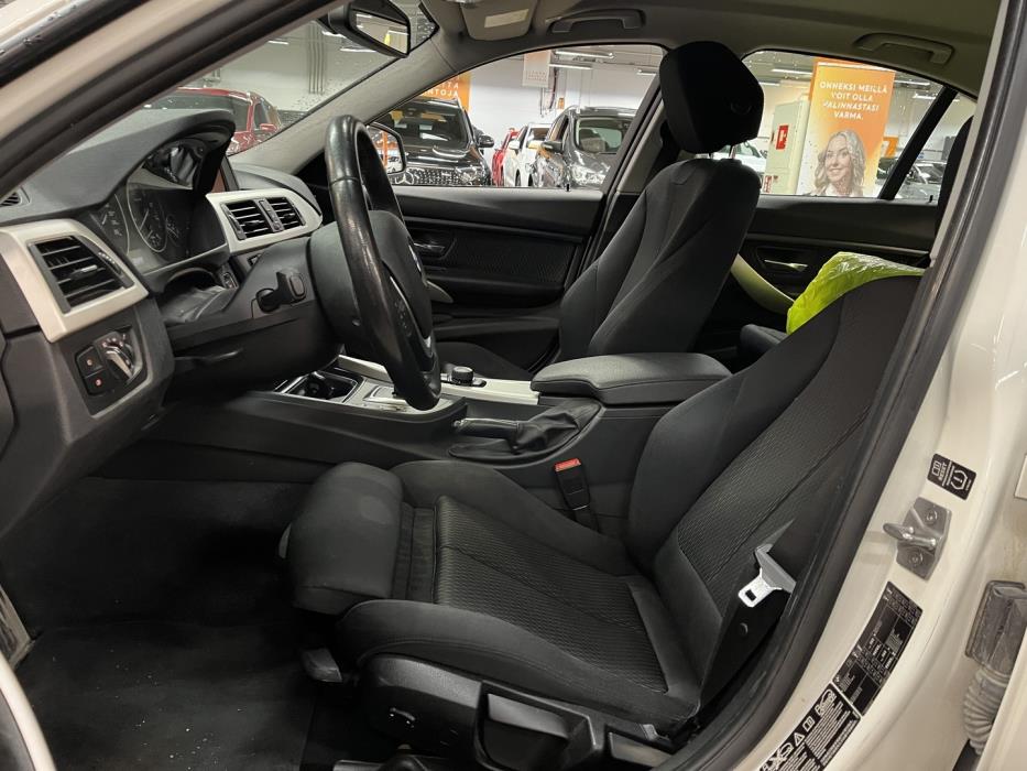 BMW 320 2014