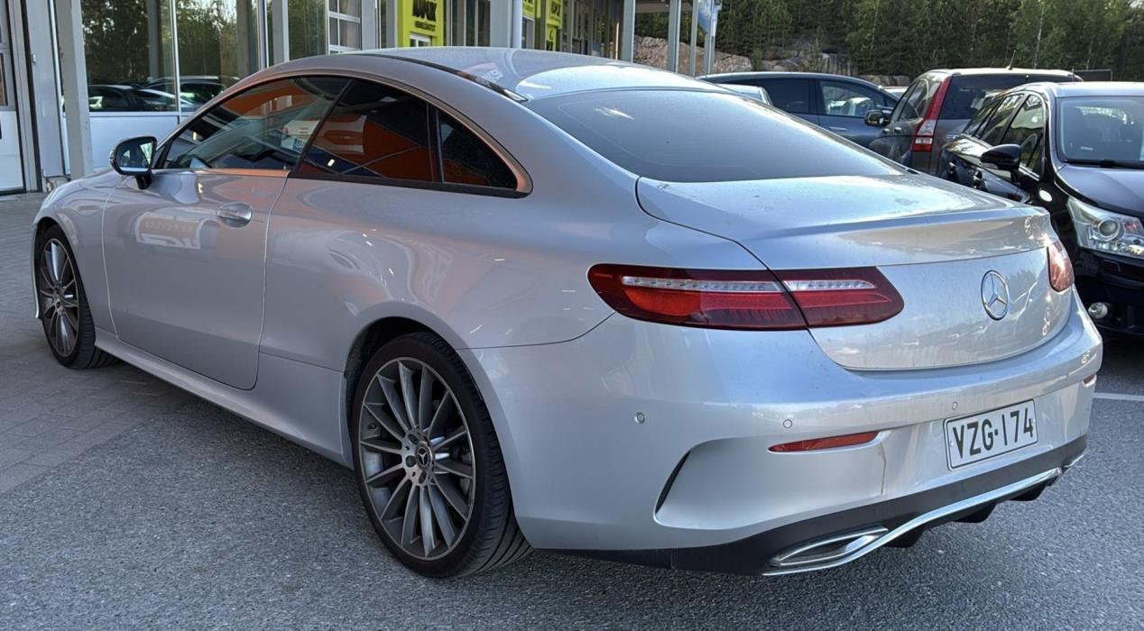 MERCEDES-BENZ E 2017
