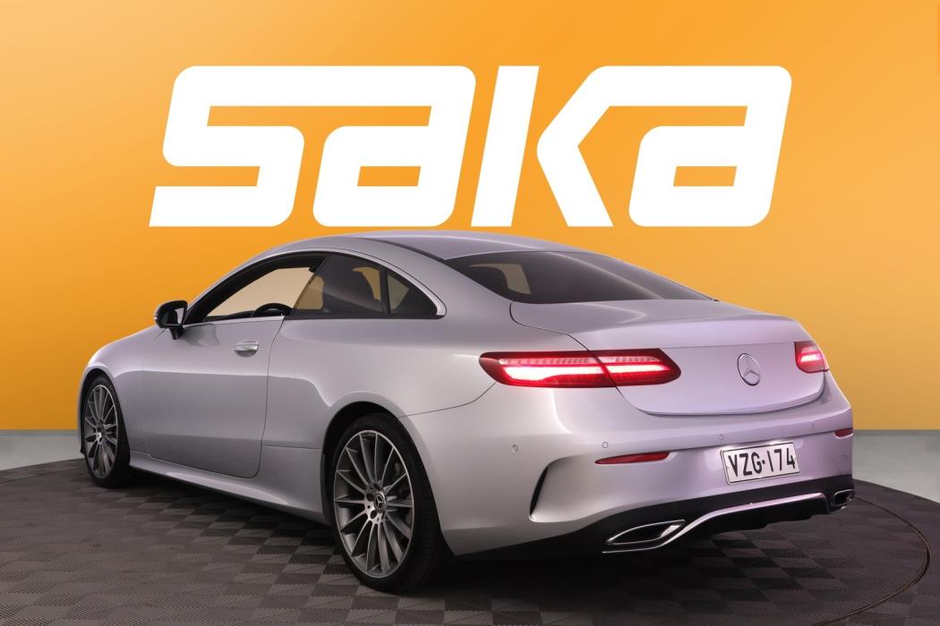 MERCEDES-BENZ E 2017