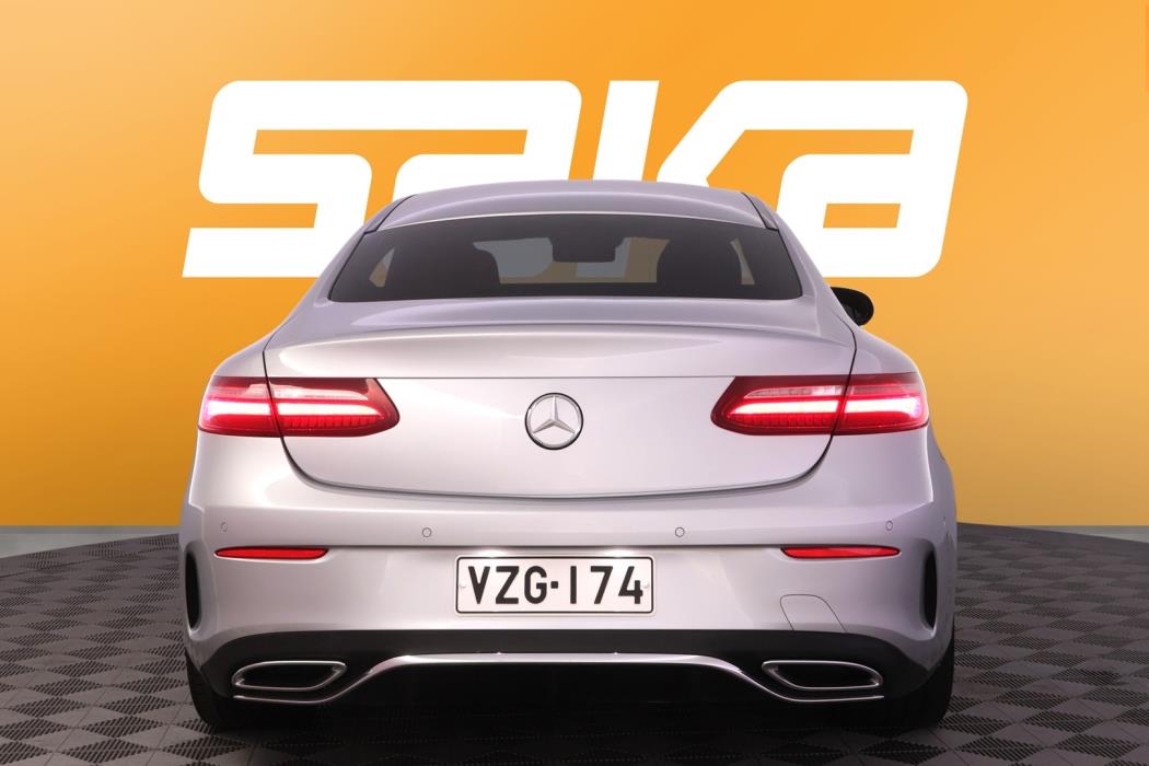 MERCEDES-BENZ E 2017