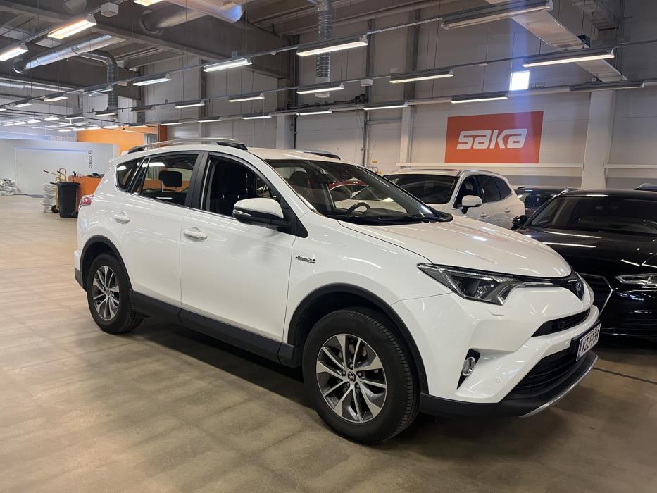 TOYOTA RAV4 2017
