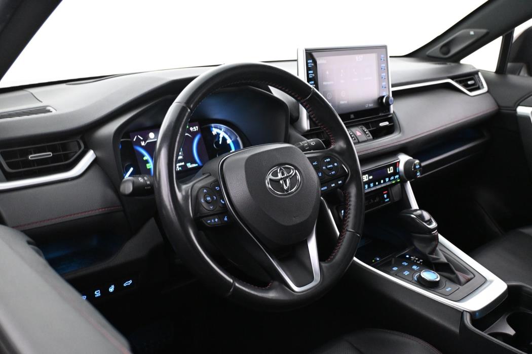 TOYOTA RAV4 Plug-in 2021