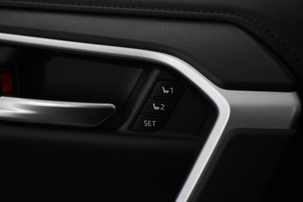 TOYOTA RAV4 Plug-in 2021