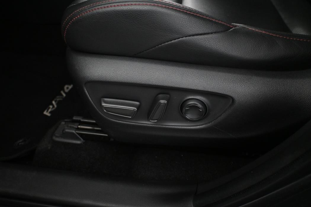 TOYOTA RAV4 Plug-in 2021