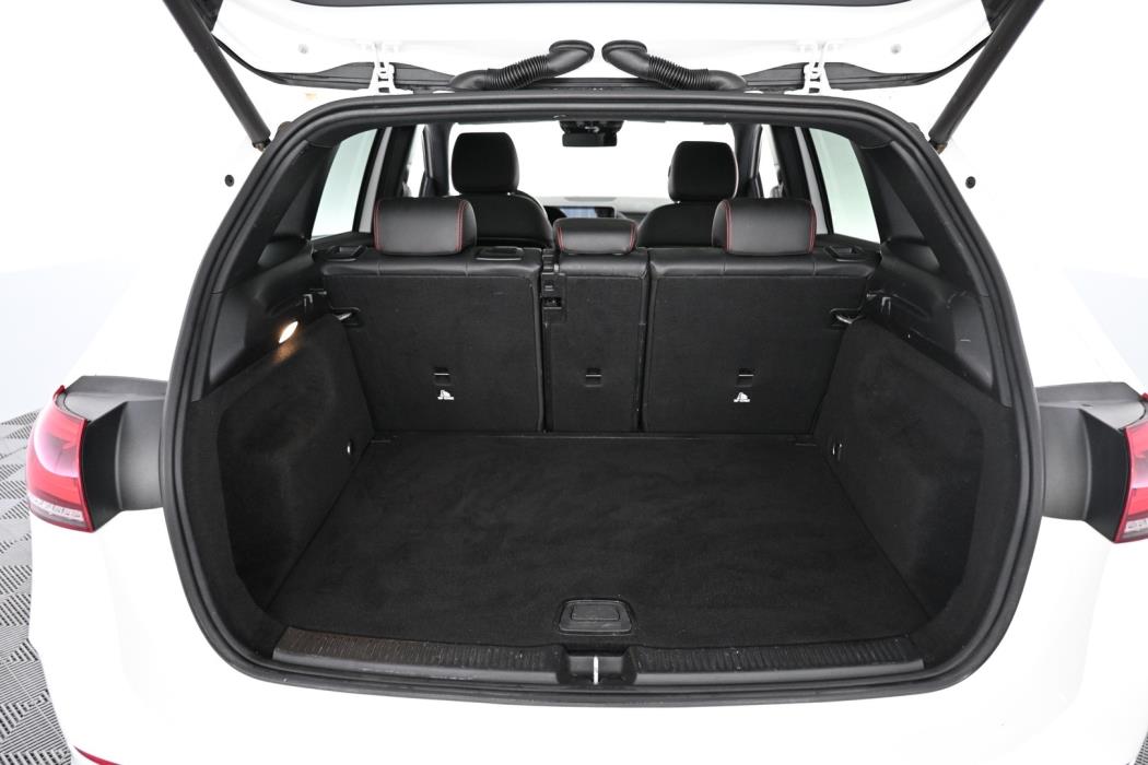 MERCEDES-BENZ B 2019