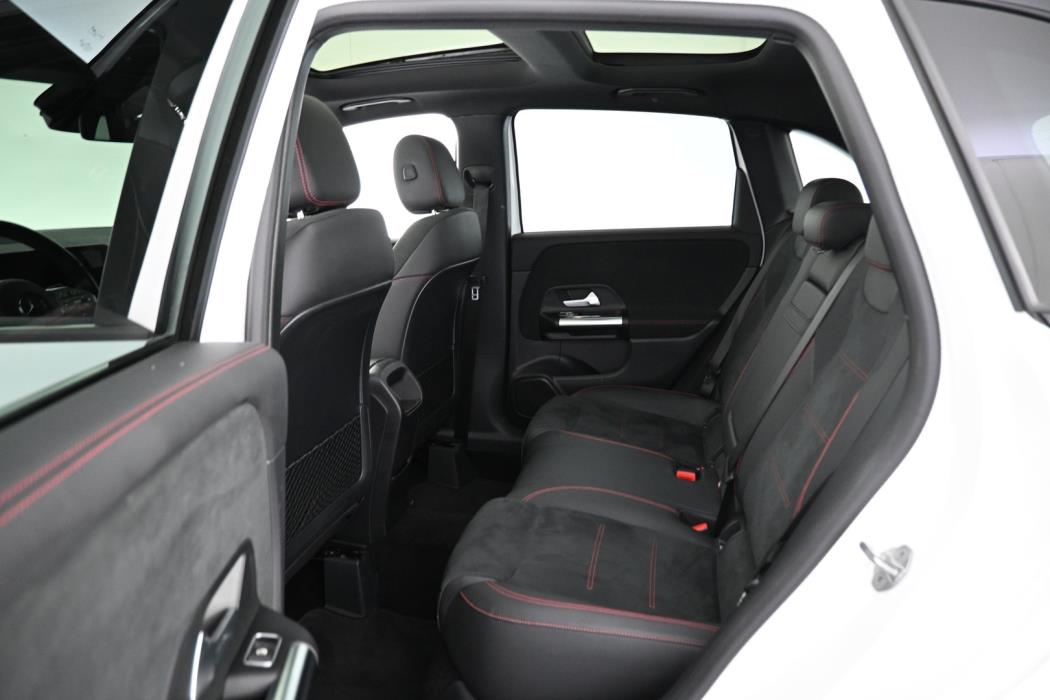 MERCEDES-BENZ B 2019