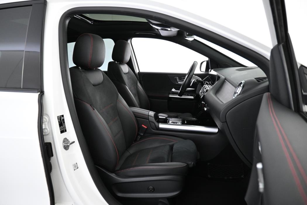 MERCEDES-BENZ B 2019