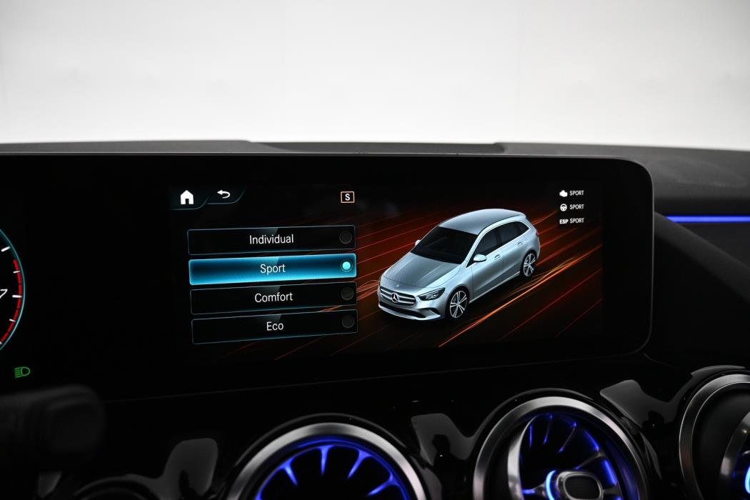 MERCEDES-BENZ B 2019