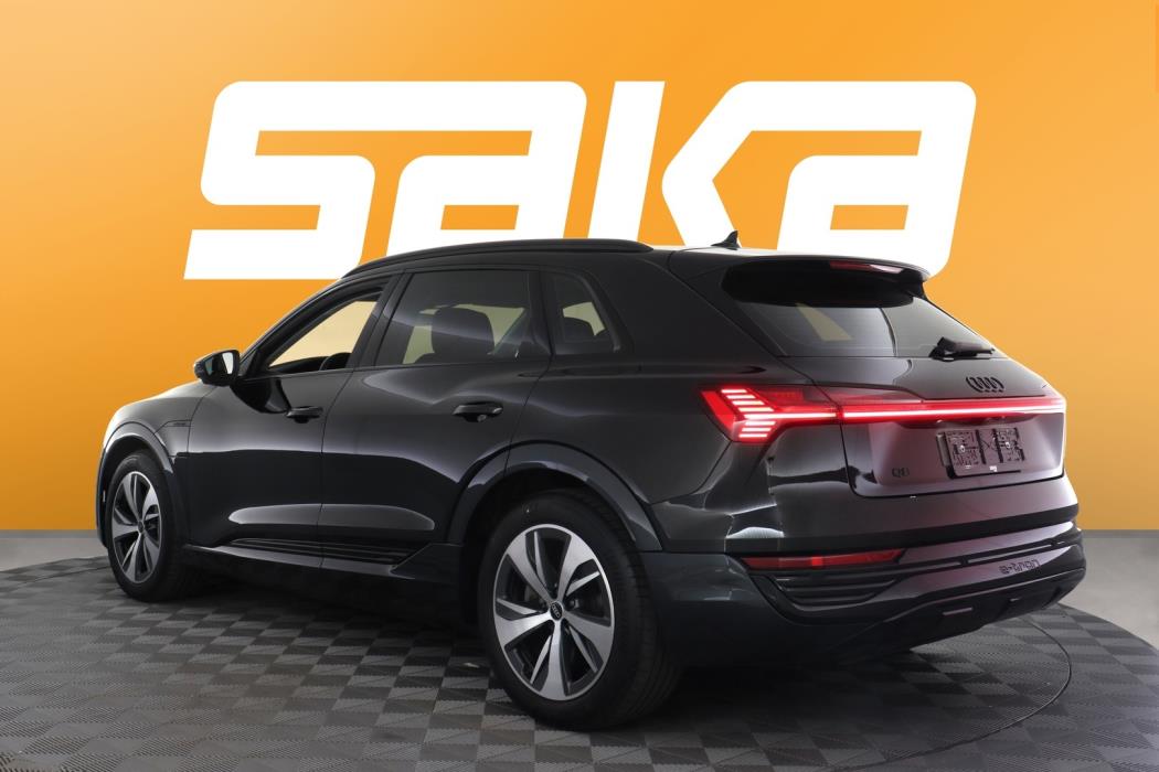 AUDI Q8 e-tron 2024