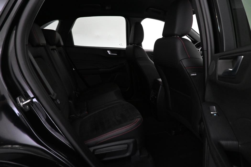 FORD Kuga 2023
