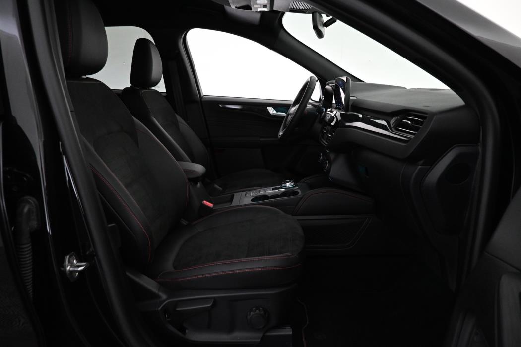 FORD Kuga 2023