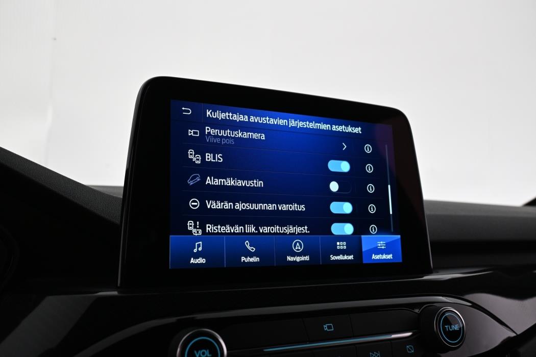 FORD Kuga 2023