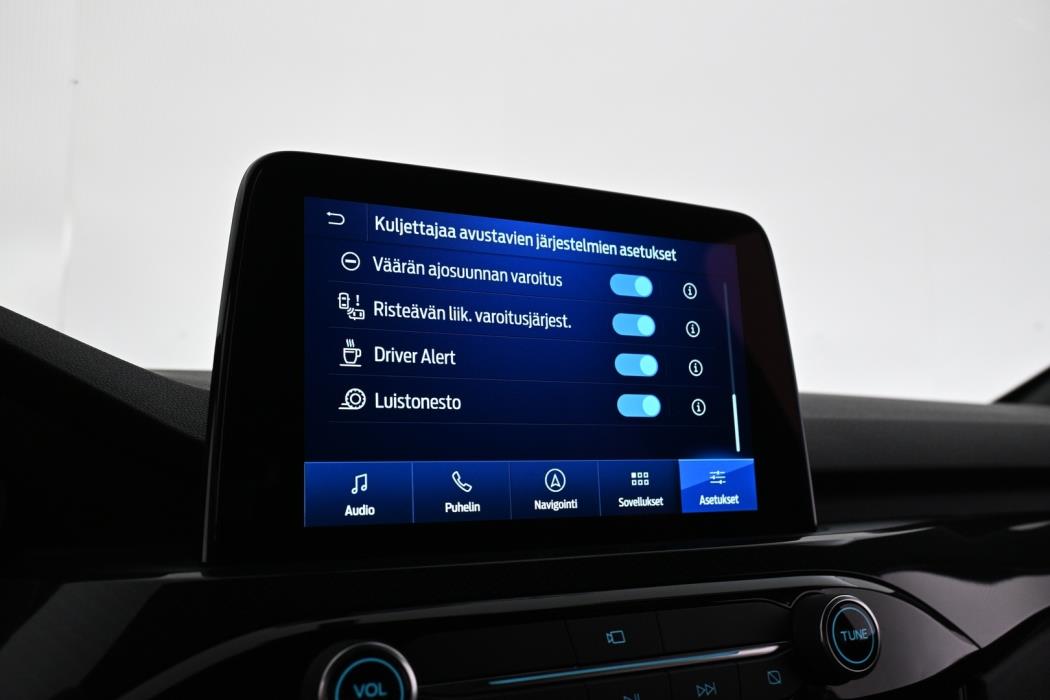 FORD Kuga 2023