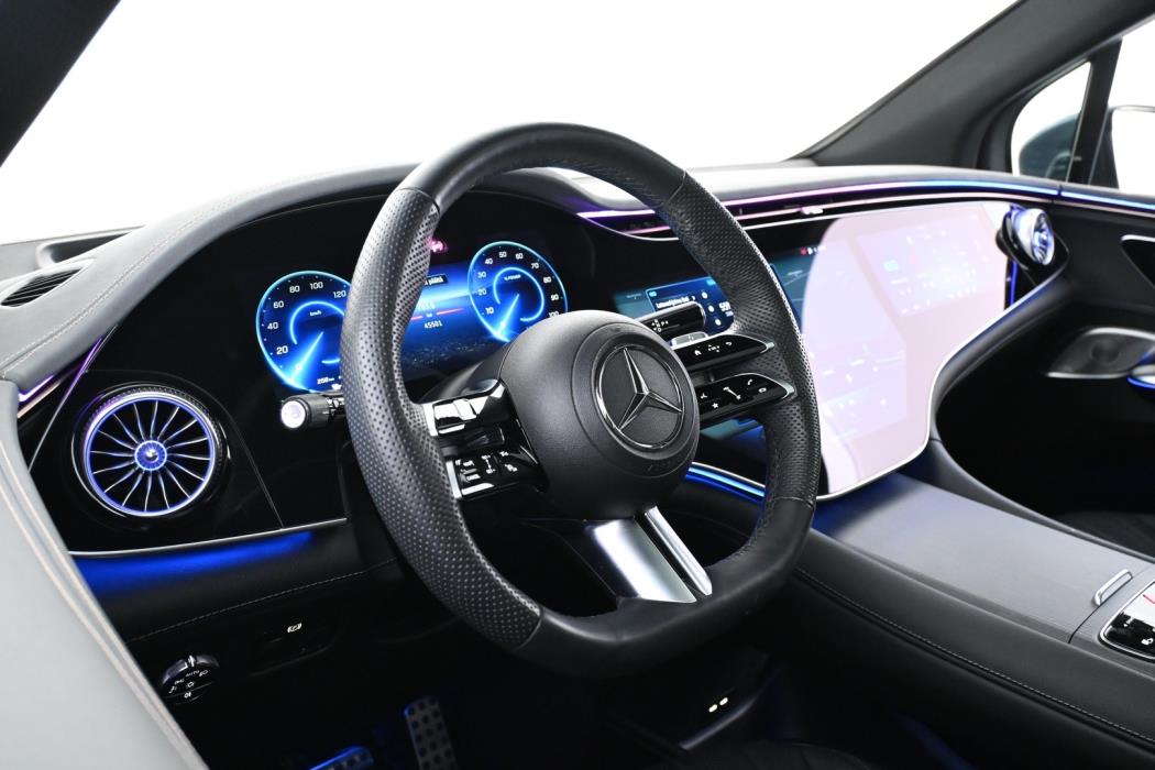 MERCEDES-BENZ EQE SUV 2023