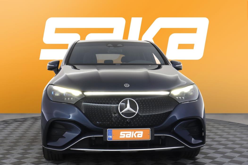 MERCEDES-BENZ EQE SUV 2023