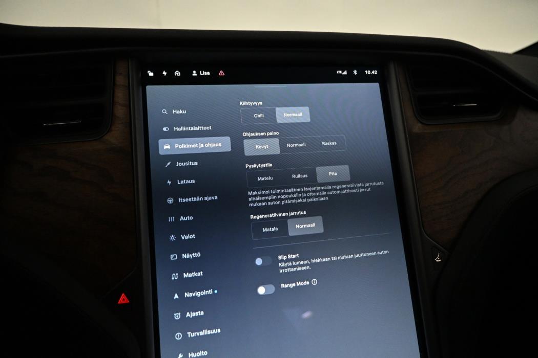 TESLA Model S 2020