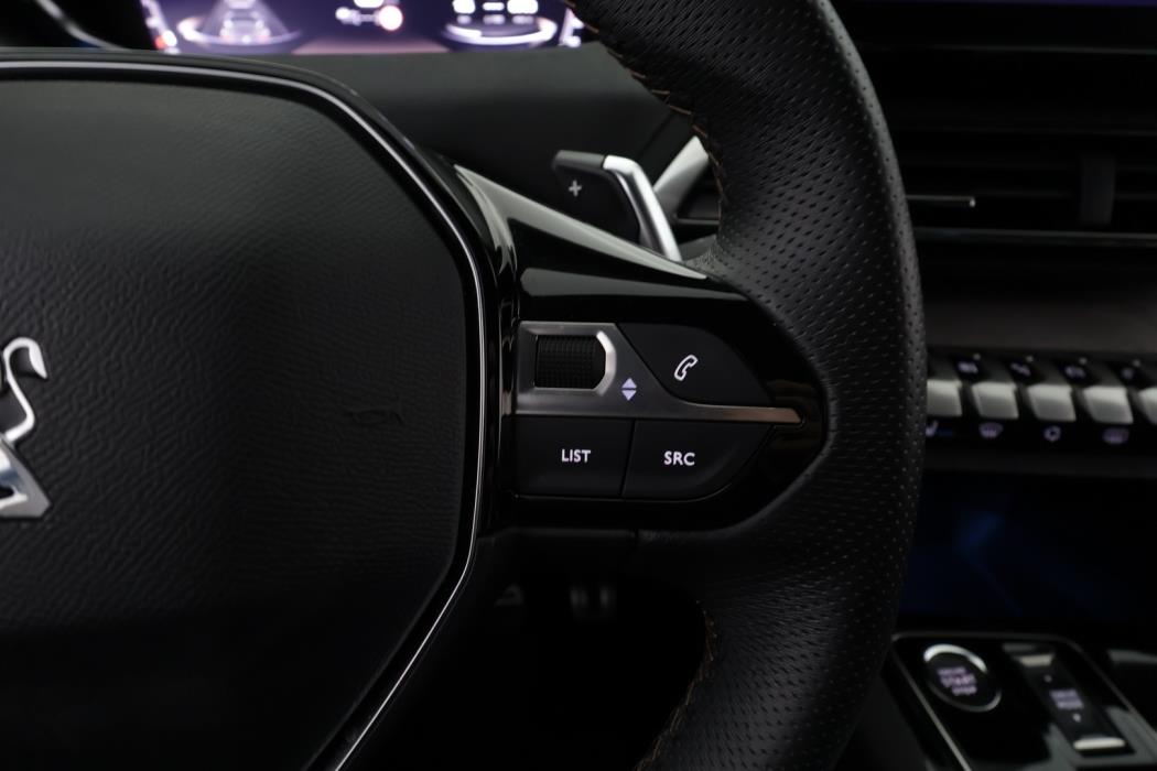 PEUGEOT 5008 2024