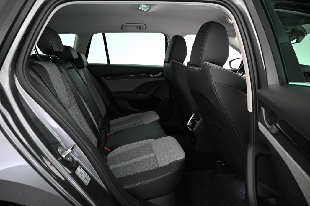 SKODA Octavia 2025
