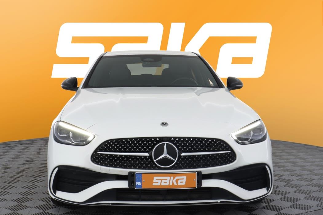 MERCEDES-BENZ C 2023