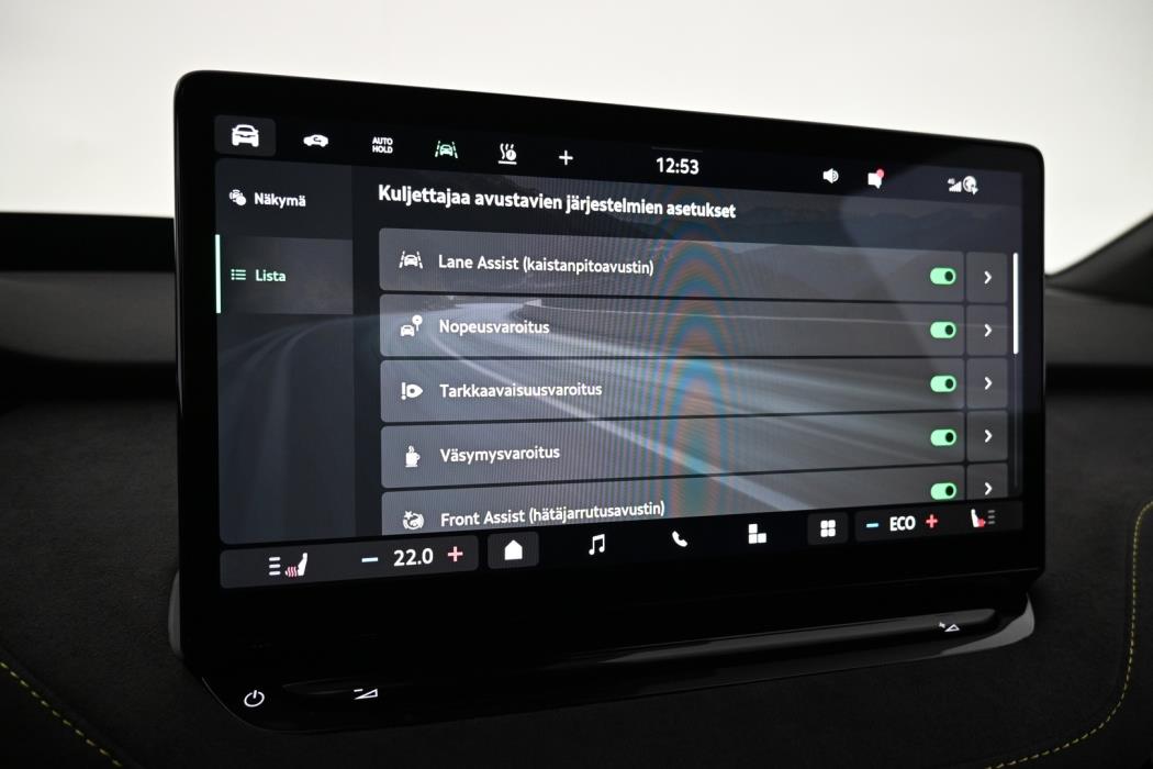 SKODA Enyaq 2024