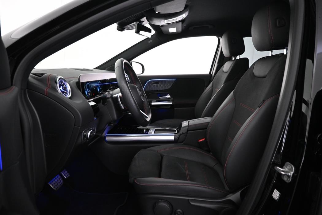 MERCEDES-BENZ EQA 2025