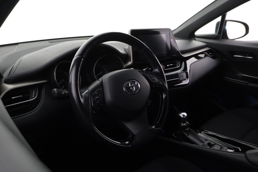 TOYOTA C-HR 2018