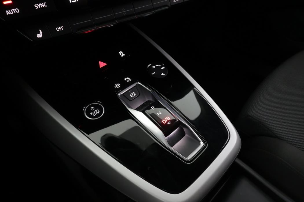 AUDI Q4 e-tron 2023