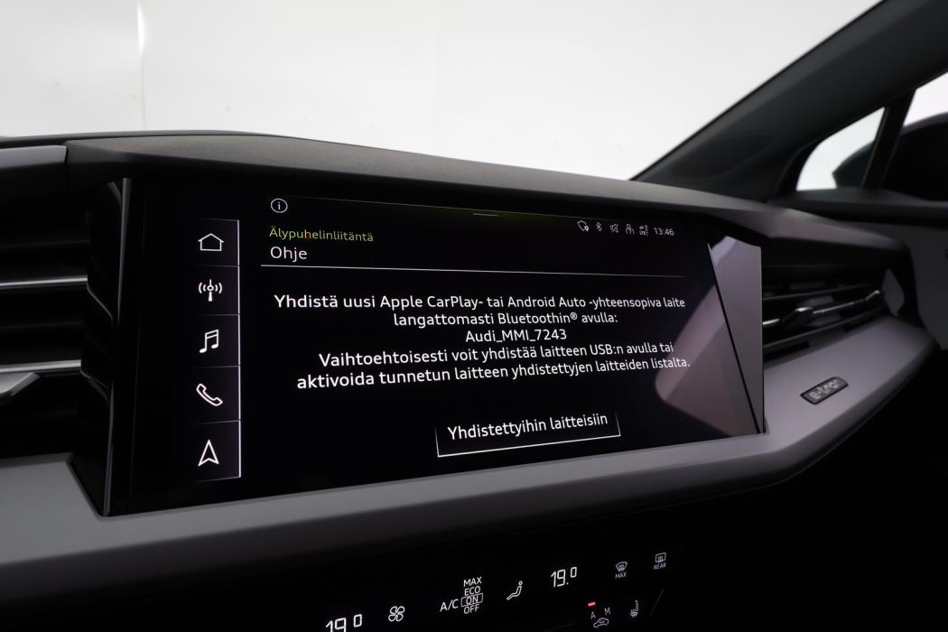 AUDI Q4 e-tron 2023