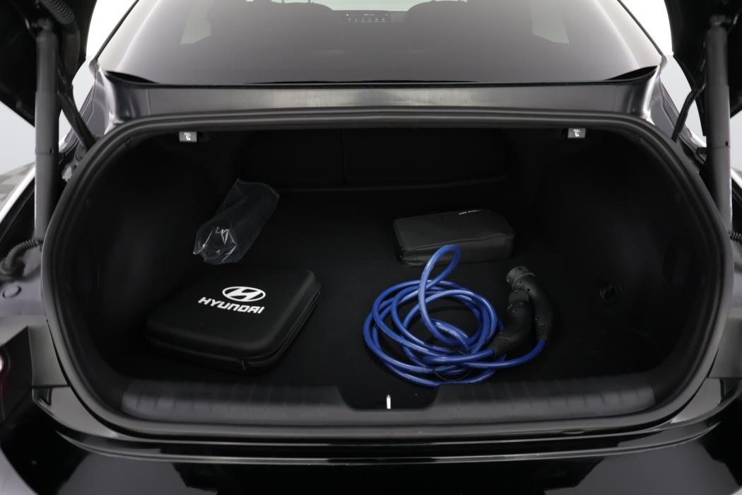 HYUNDAI IONIQ 6 2024