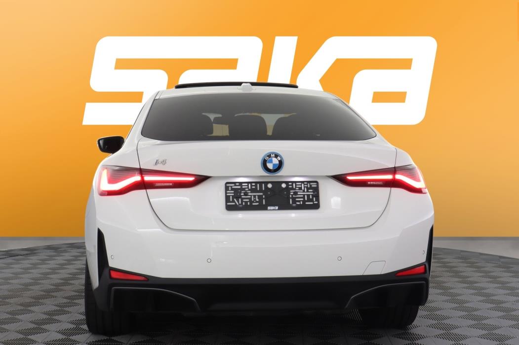 BMW i4 2024