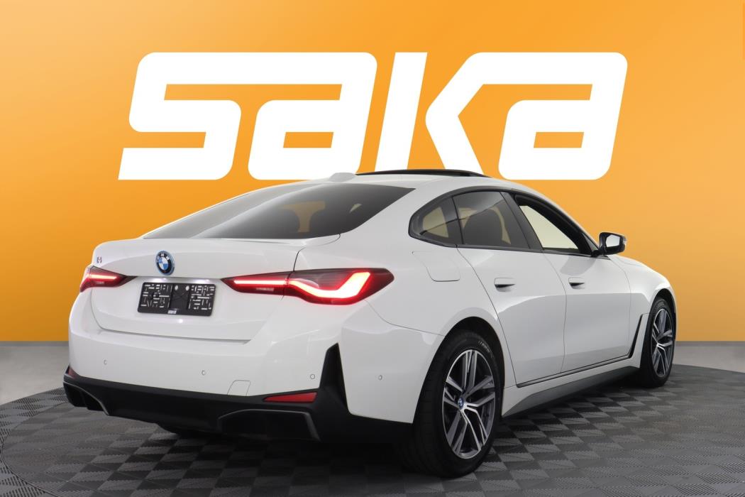 BMW i4 2024