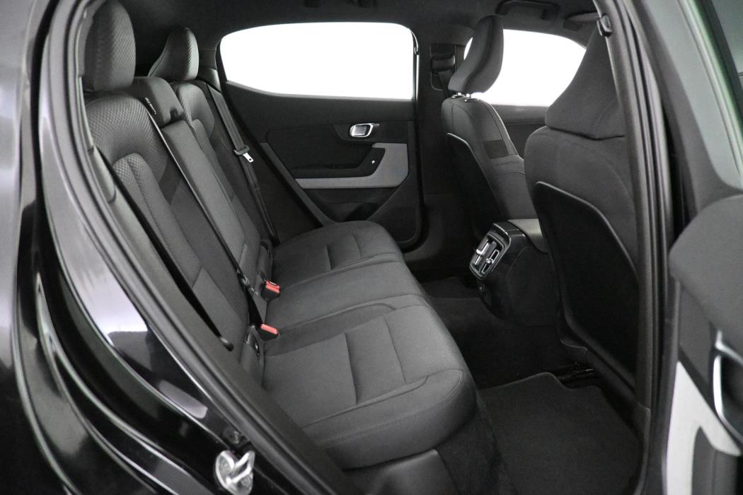 POLESTAR 2 2023