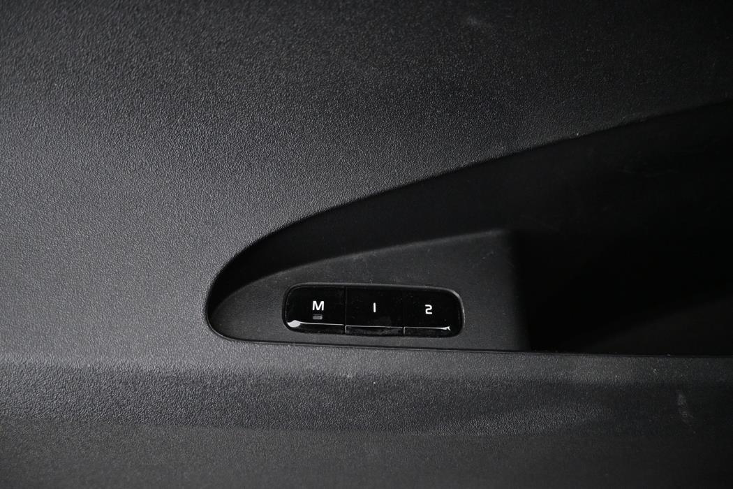 POLESTAR 2 2023