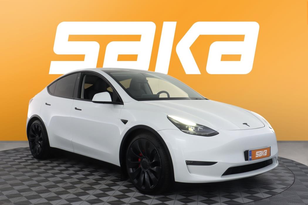TESLA Model Y 2023
