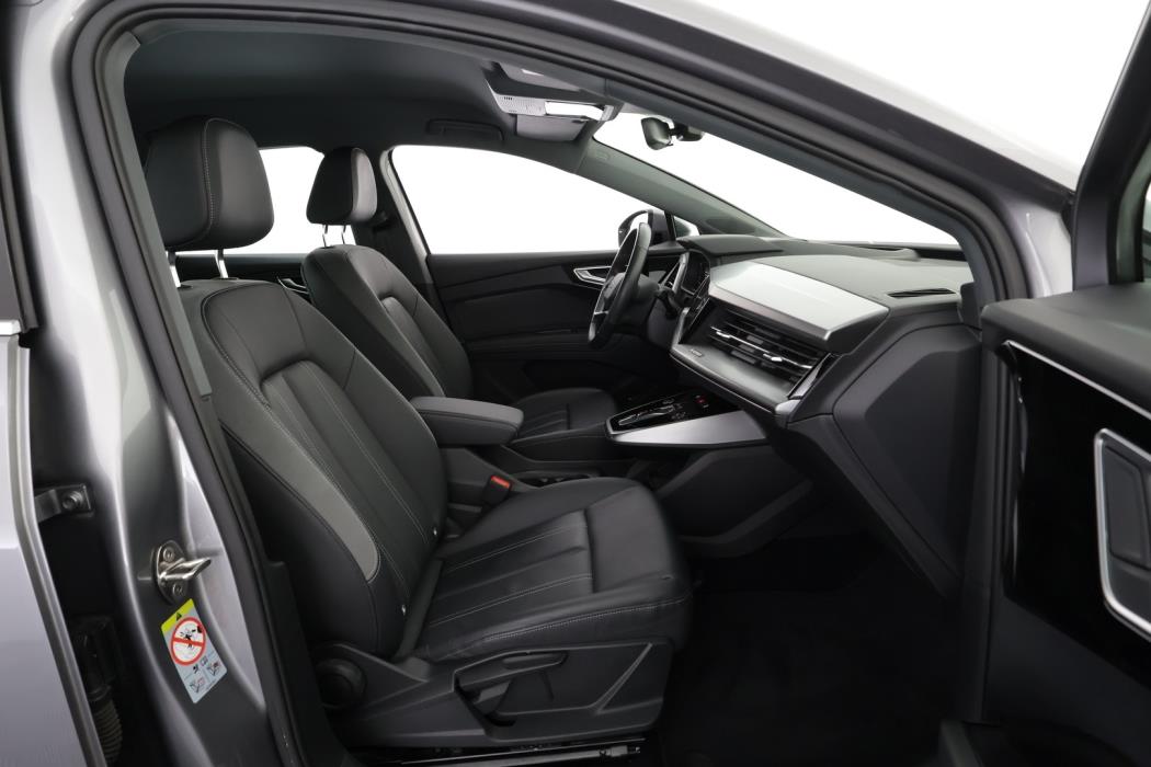 AUDI Q4 e-tron 2022